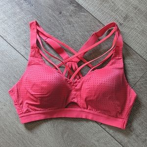 Victoria's Secret Women’s Pink Sports‎ Bra 34B